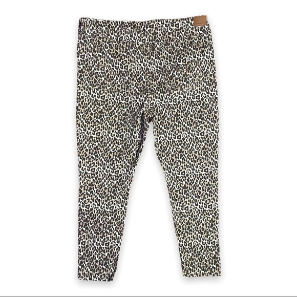 American Eagle Jegging Plus Size Next Level Stretch Leopard Denim Womens 24 - Picture 6 of 7
